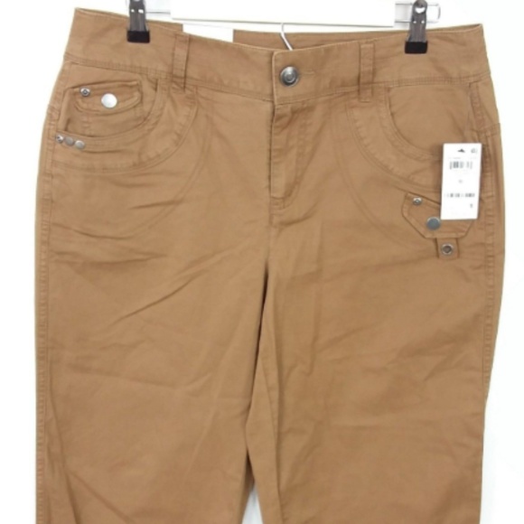 NWT! Style & Co Brown Grommet Capri Pants -38 - Picture 2 of 3